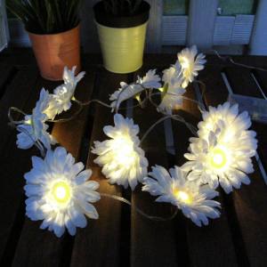 LED Batterie Lichterkette weisse Gerbera 10 warmweisse LED